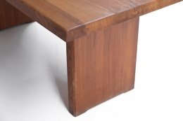 Pierre Chapo "T14C" dining table detailed view of the leg