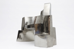 Jim Cole's sculptural bench side view