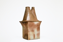 Yves Mohy's ceramic vase, full view
