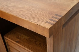 Pierre Chapo's "R16" sideboard detail of joinery