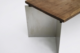 Jean Paul Barray's "Hommage à Le Corbusier - Chandigarh" table detail of wooden top and leg