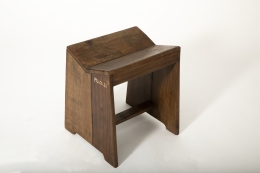 Pierre Jeanneret's stool, diagonal views from above
