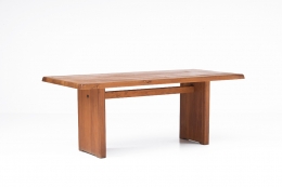 Pierre Chapo "T14C" dining table diagonal view without extensions