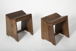 Pierre Jeanneret's stool, diagonal views of 2 stools from above