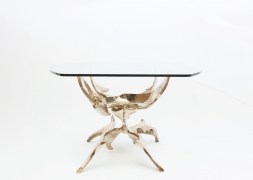 Fred Brouard's "Grande Ailée" dining table side view